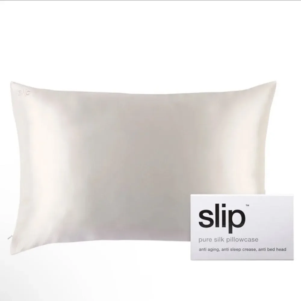 Slip Queen Silk Pillow Cases in Box Queen  Pillow Case with Zipper White